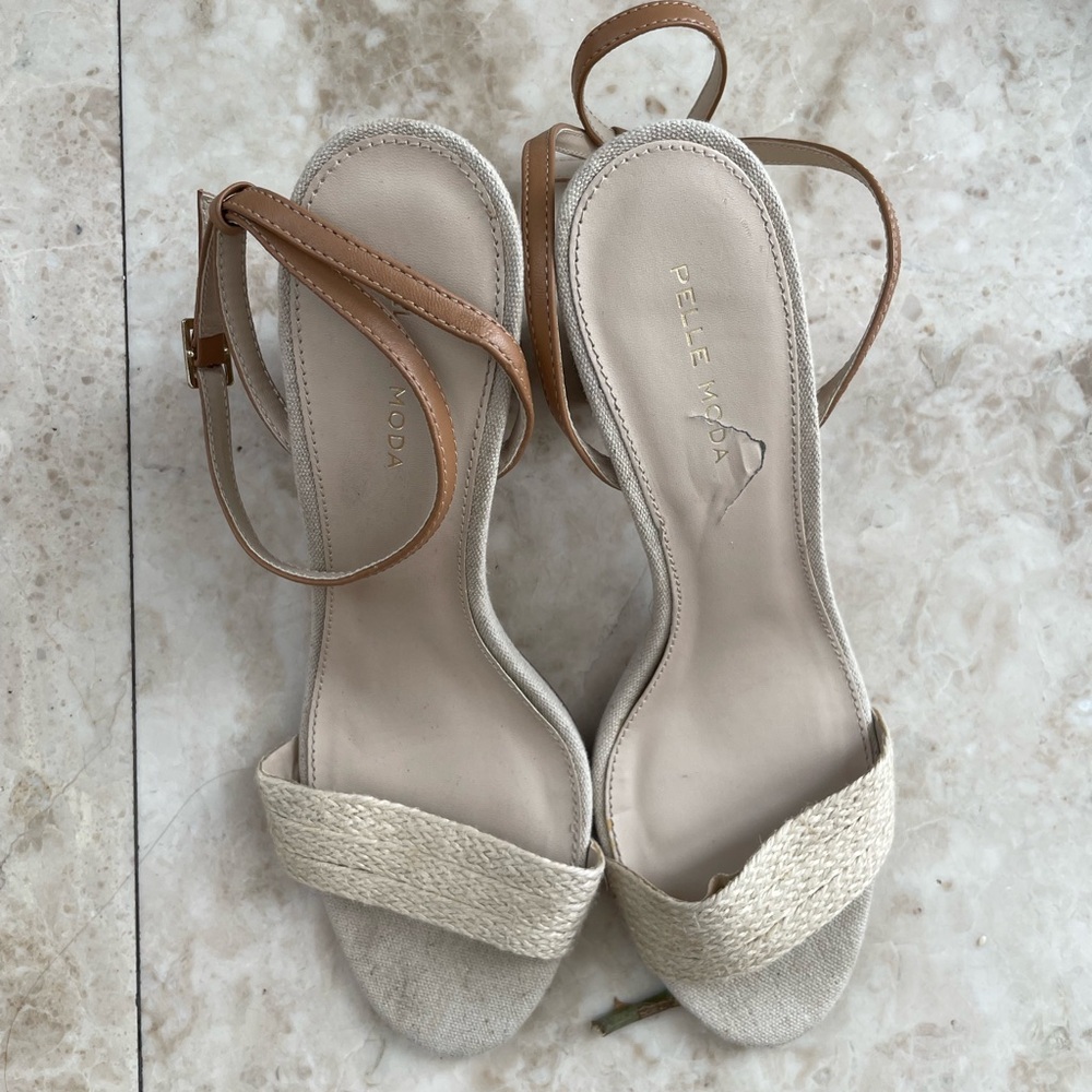 Pelle Moda Cream and Brown Sandals